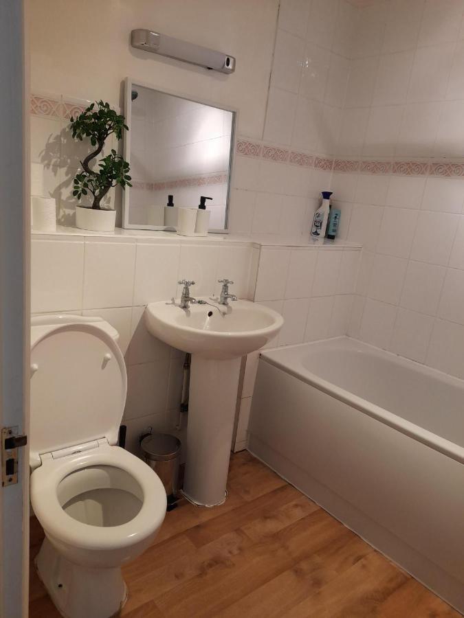 Gracenote Properties Hemel Hempstead - Serviced Apartment With Free Parking Zewnętrze zdjęcie